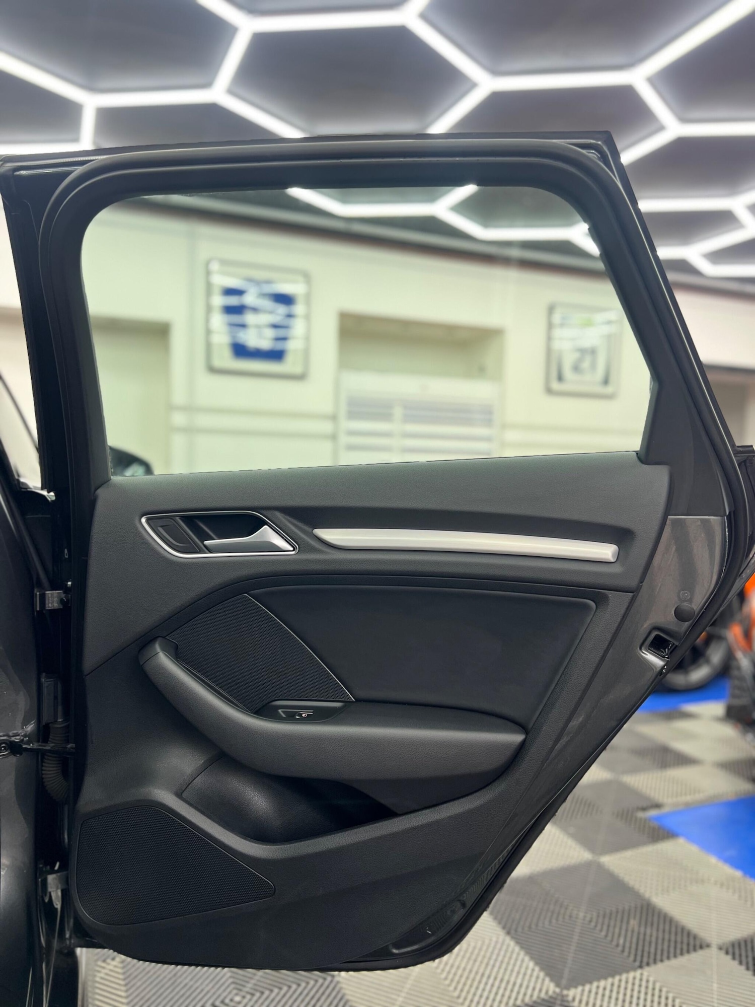 Used Audi A3 2015 for sale - 76597084: Photo 15