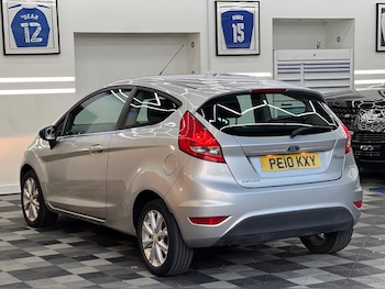 Used Ford Fiesta 2010 for sale - 76084251: Photo