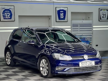 Used Volkswagen Golf 2017 for sale - 76527636: Photo