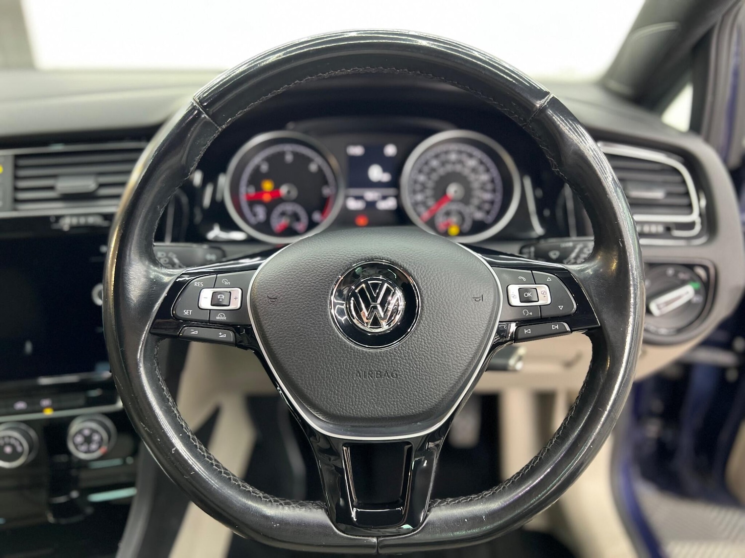 Used Volkswagen Golf for sale - 76527636: Photo 21