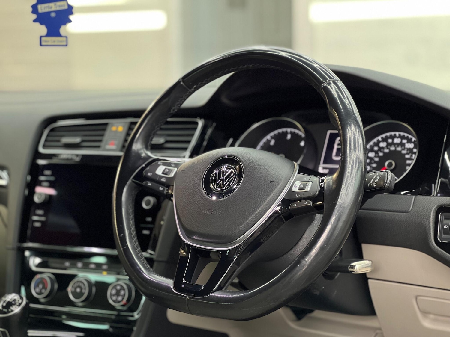 Used Volkswagen Golf for sale - 76527636: Photo 22