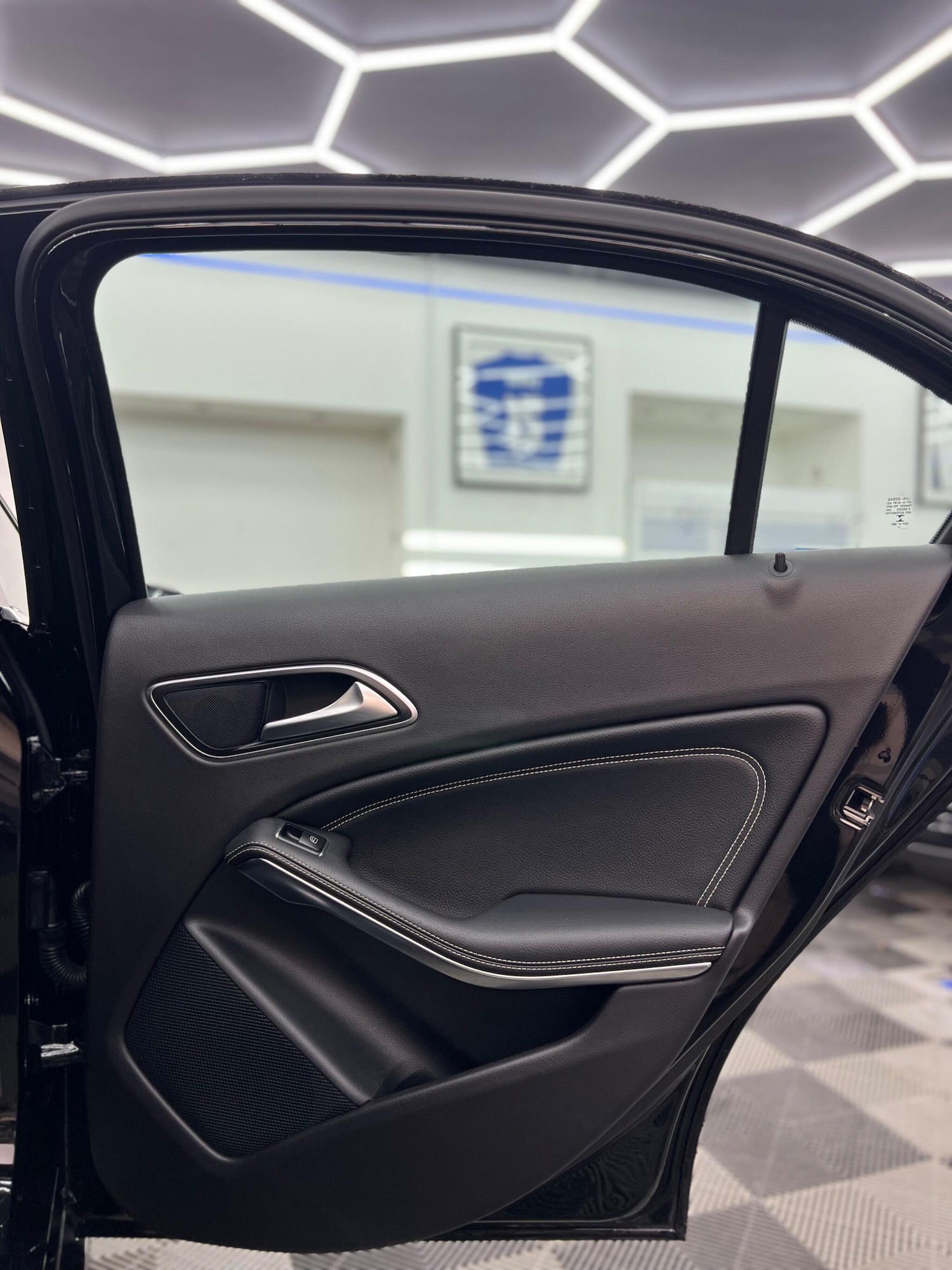 Used Mercedes-Benz A-Class 2017 for sale - 76440528: Photo 15