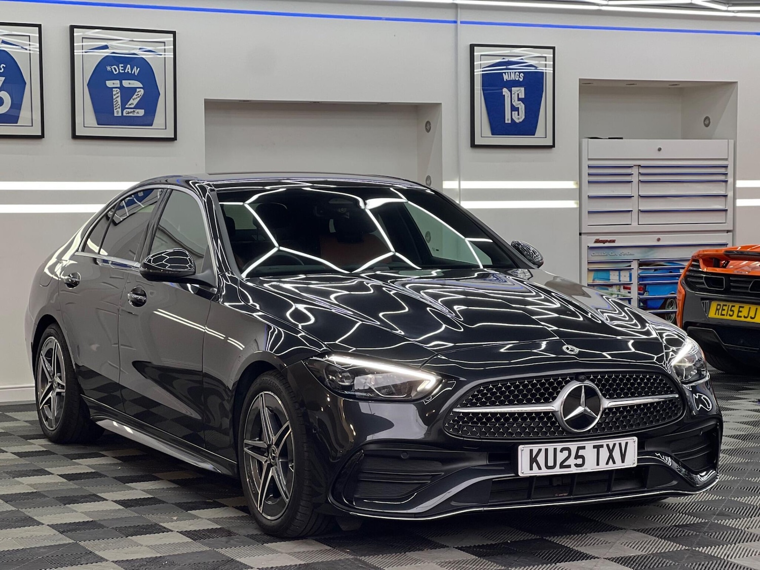 Used Mercedes-Benz C Class 2025 for sale - 76527822: Photo 1