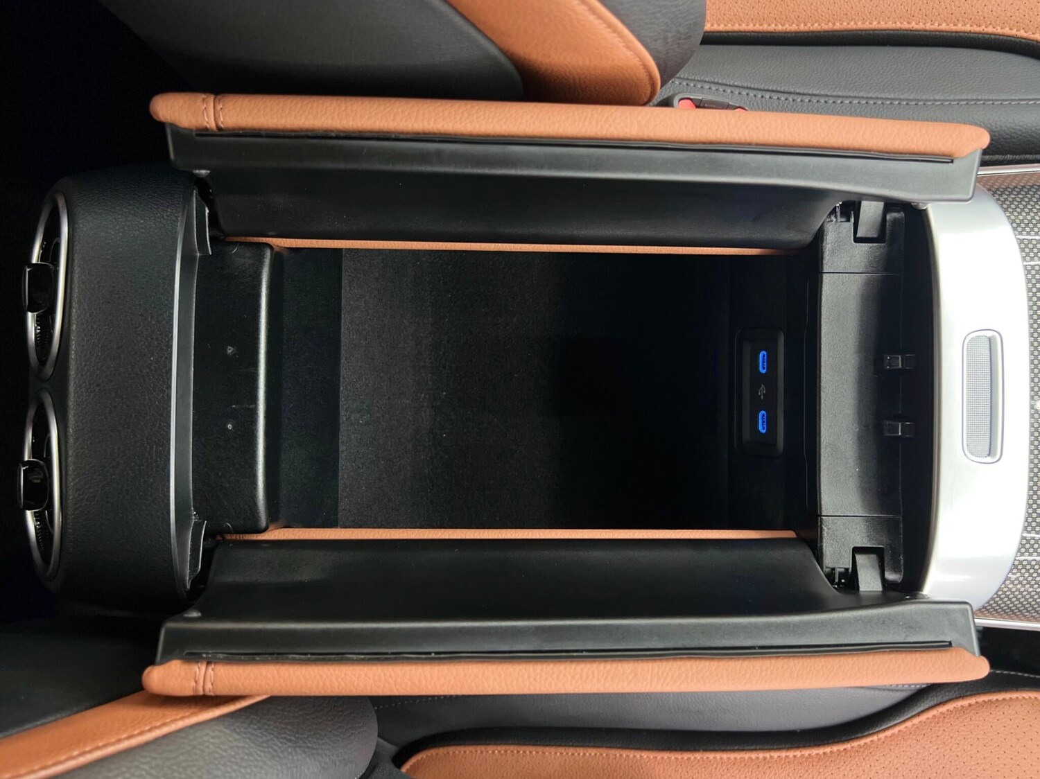 Used Mercedes-Benz C Class 2025 for sale - 76527822: Photo 41