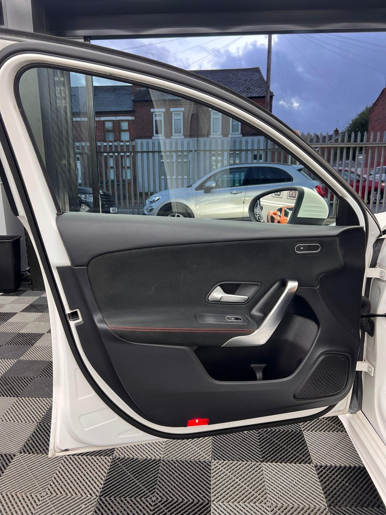 Used Mercedes-Benz A-Class 2018 for sale - 76645670: Photo 17