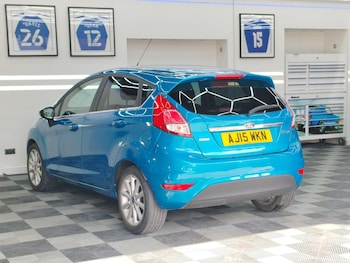 Used Ford Fiesta 2015 for sale - 79533323: Photo