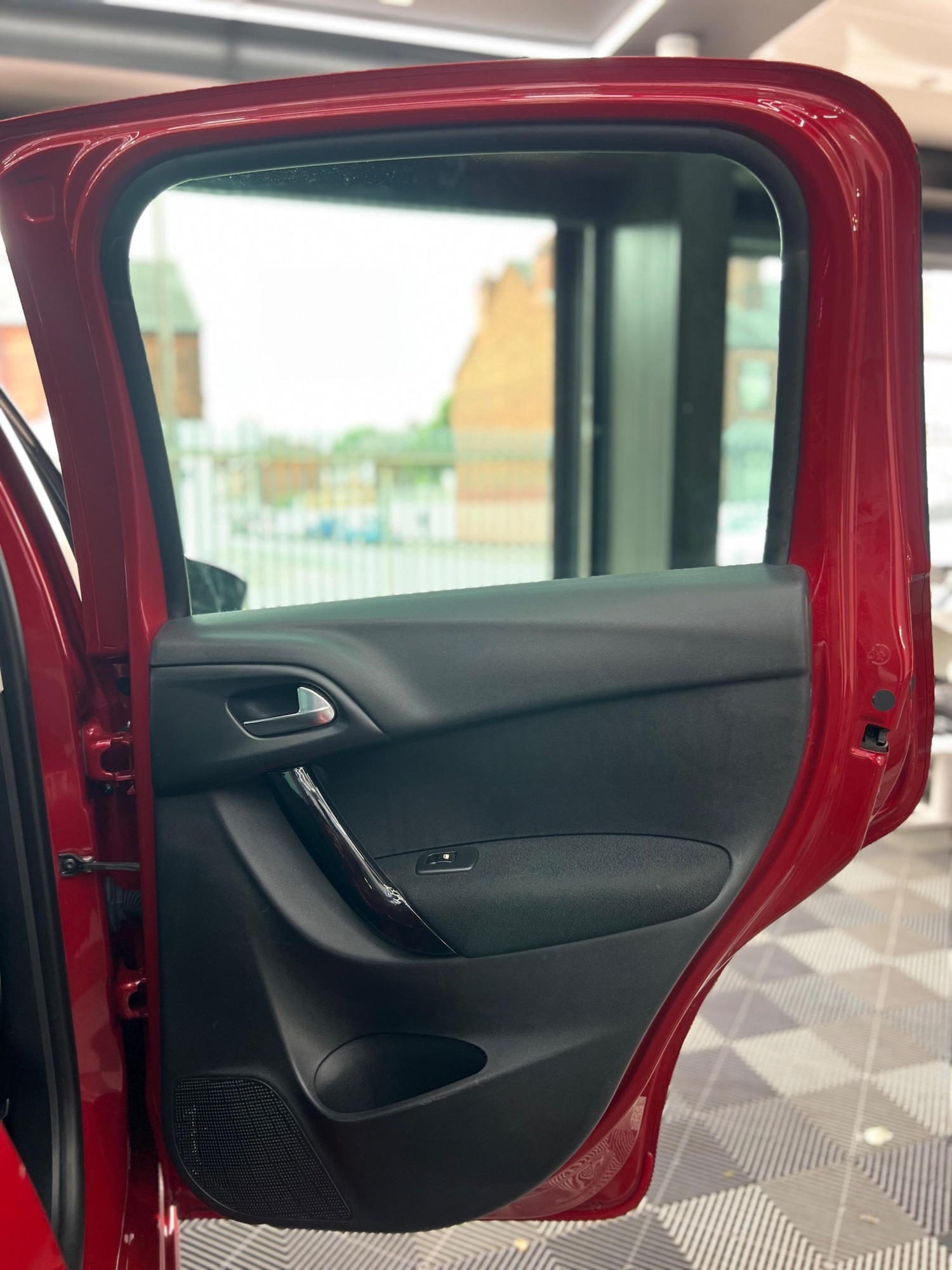 Used Citroen C3 2016 for sale - 76121748: Photo 15