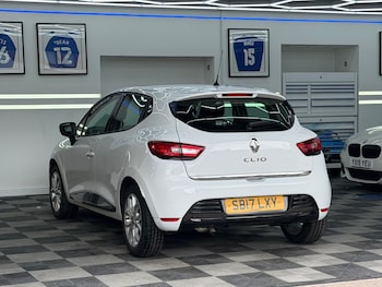Used Renault Clio 2017 for sale - 79413911: Photo