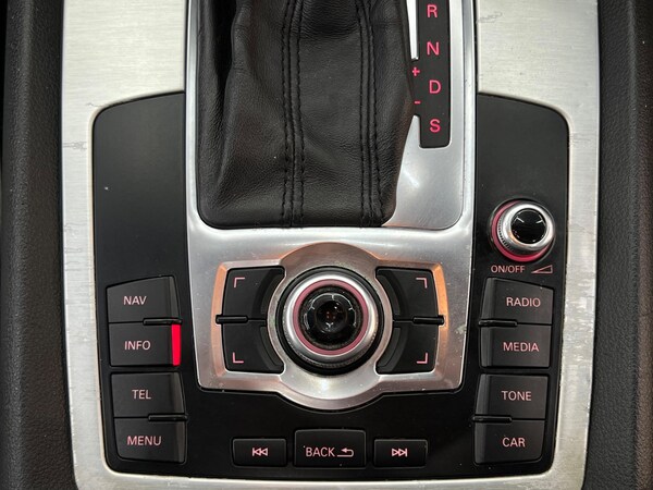 Used Audi Q7 2013 for sale - 76336578: Photo 10