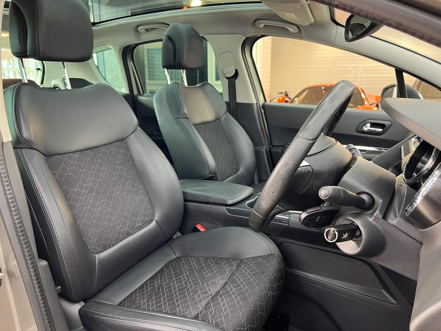 Used Peugeot 3008 2016 for sale - 76388571: Photo 10