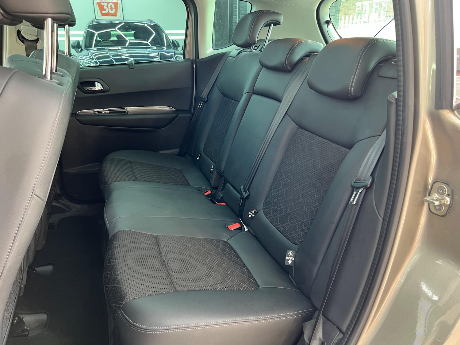 Used Peugeot 3008 2016 for sale - 76388571: Photo 12