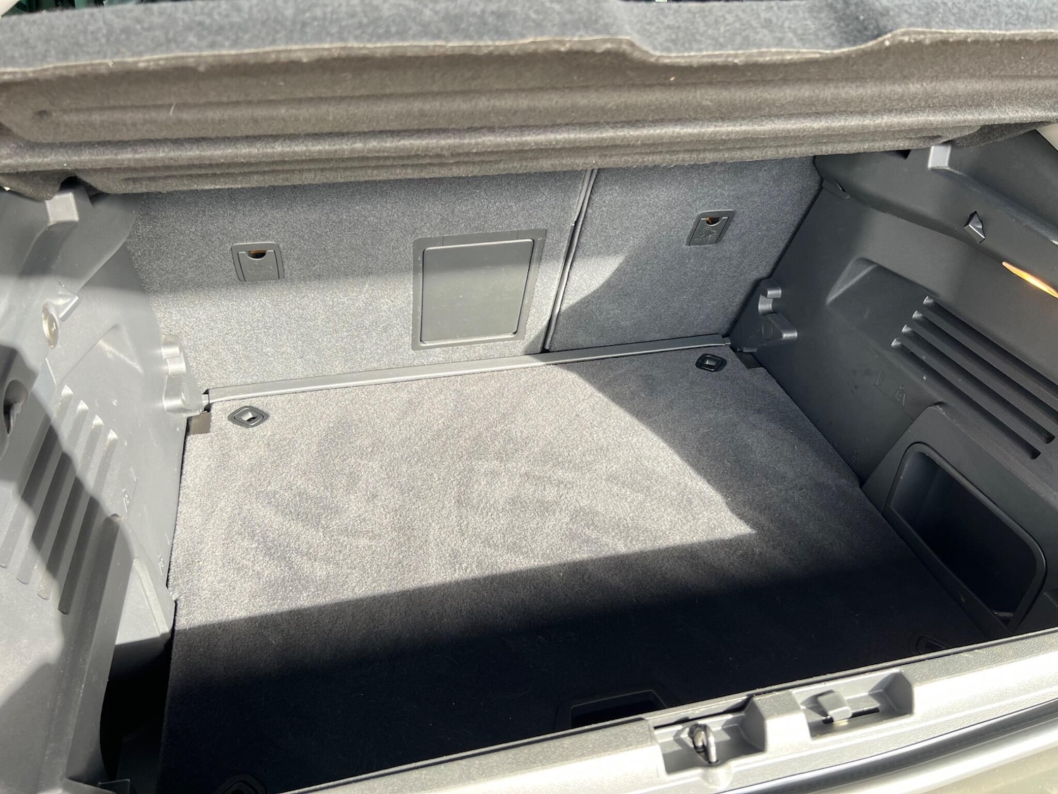 Used Peugeot 3008 2016 for sale - 76388571: Photo 28