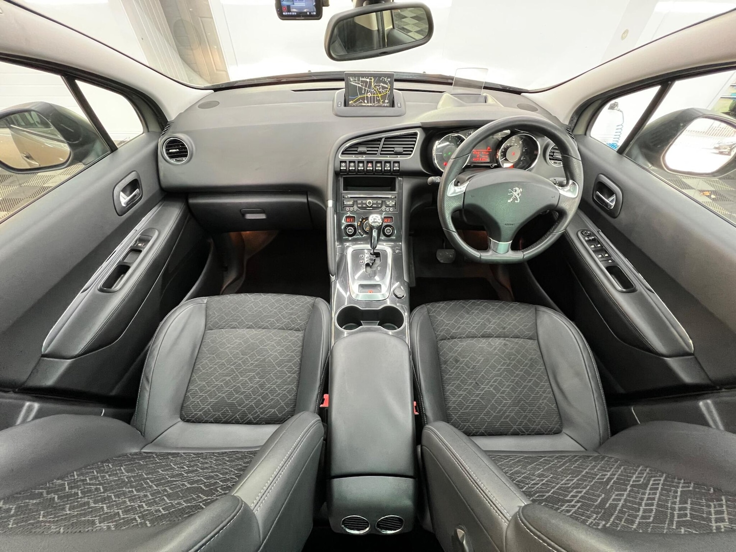 Used Peugeot 3008 2016 for sale - 76388571: Photo 9