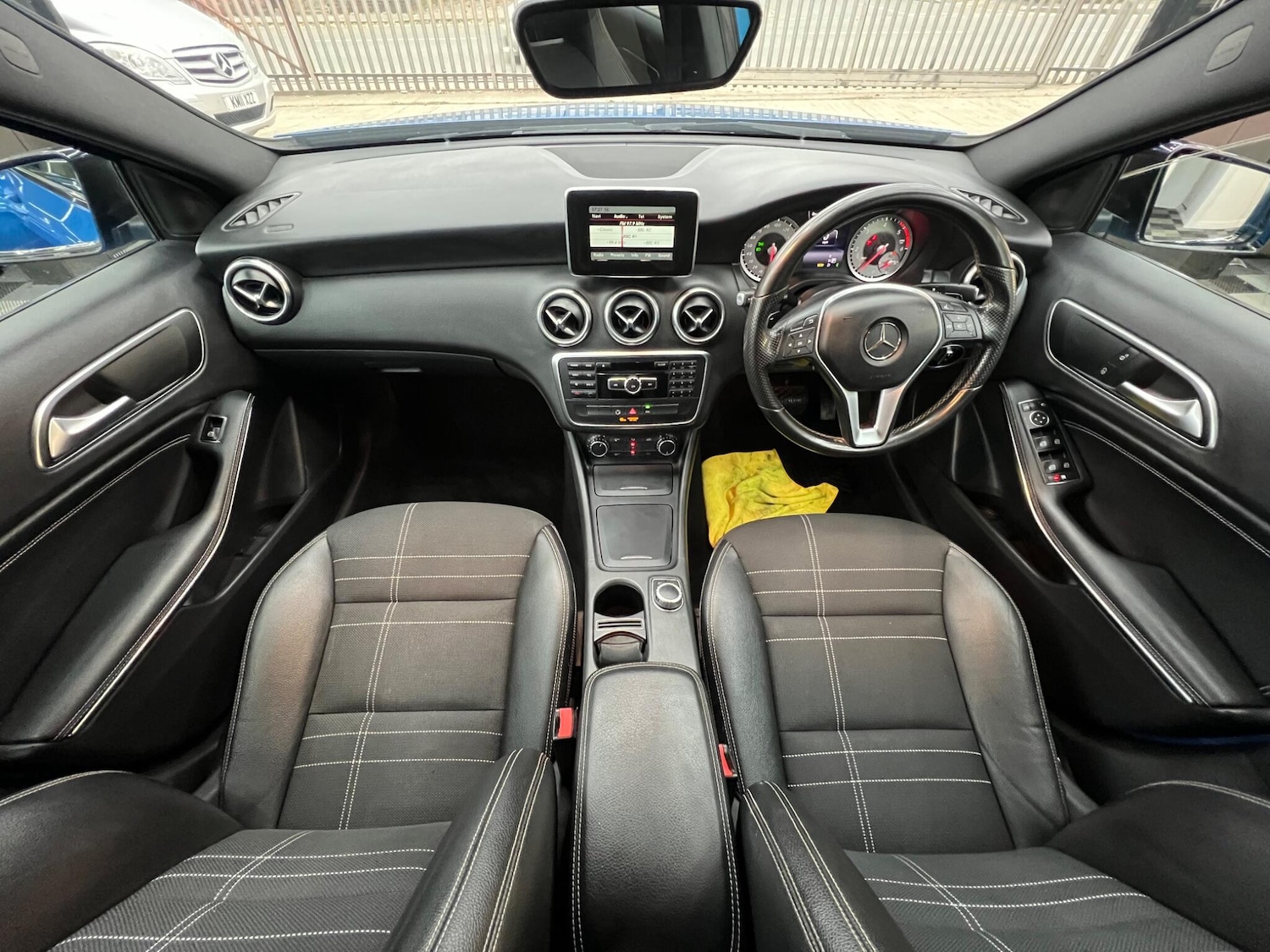 Used Mercedes-Benz A-Class 2014 for sale - 76371715: Photo 10