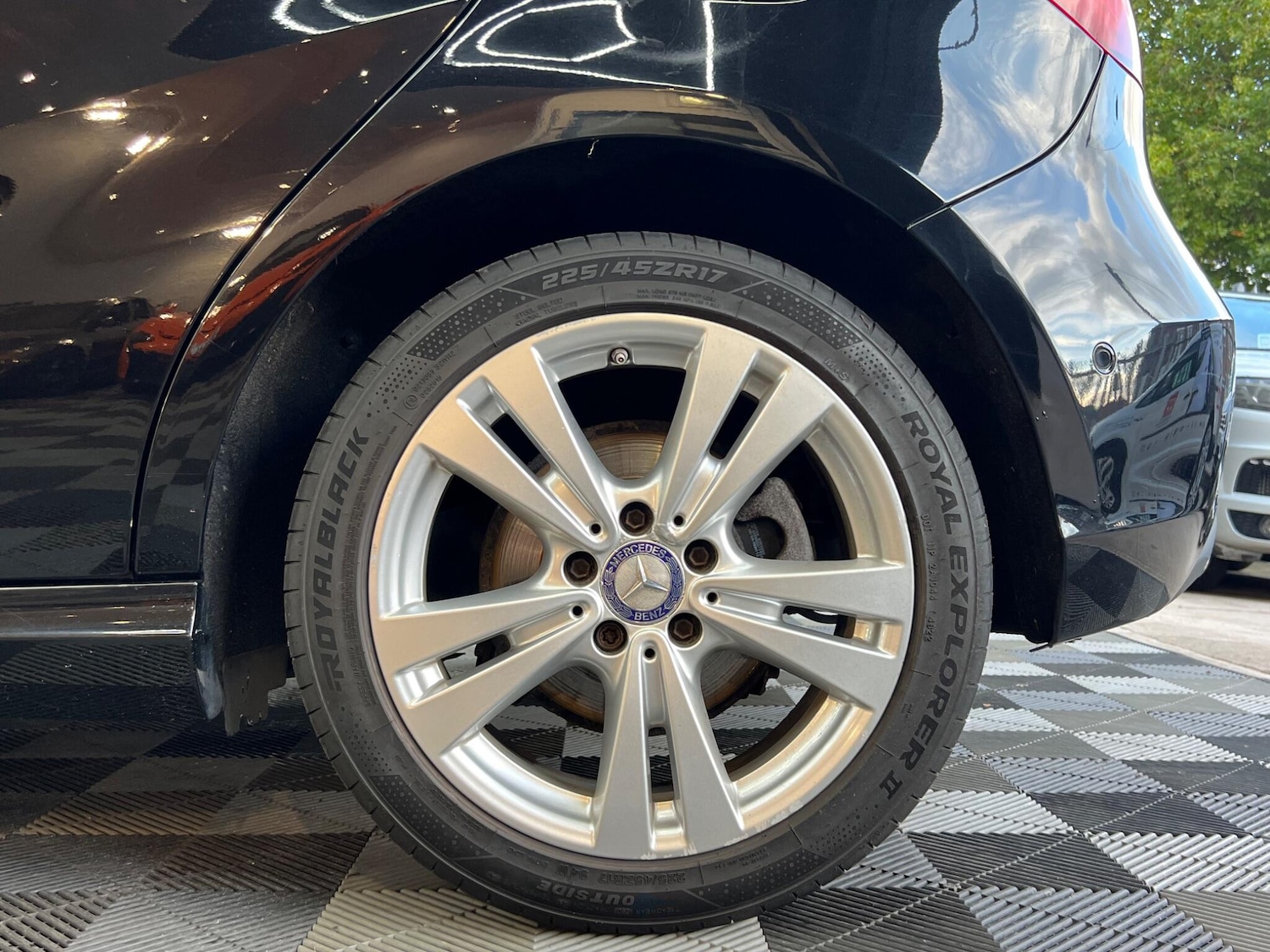 Used Mercedes-Benz A-Class 2017 for sale - 75949791: Photo 22