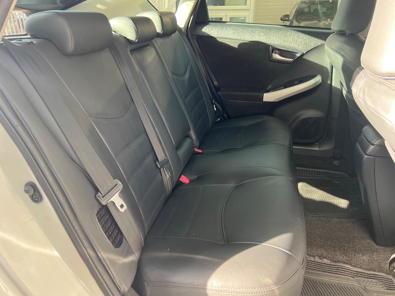 Used Toyota Prius 2019 for sale - 76781871: Photo 12