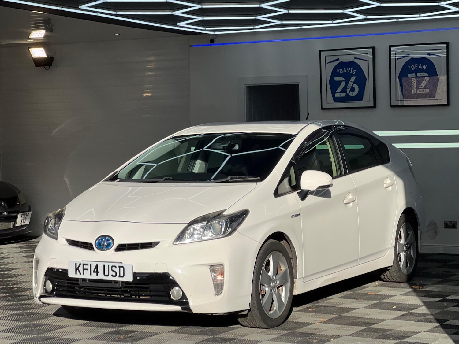 Used Toyota Prius 2019 for sale - 76781871: Photo 3