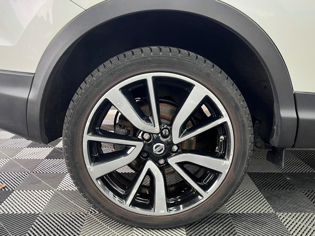 Used Nissan Qashqai 2016 for sale - 76613099: Photo 16