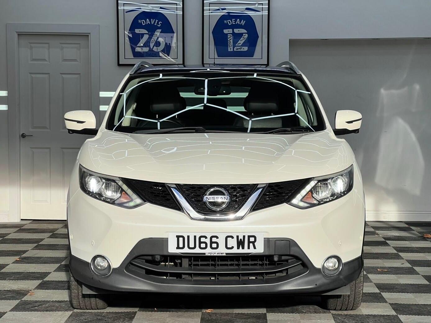 Used Nissan Qashqai 2016 for sale - 76613099: Photo 2