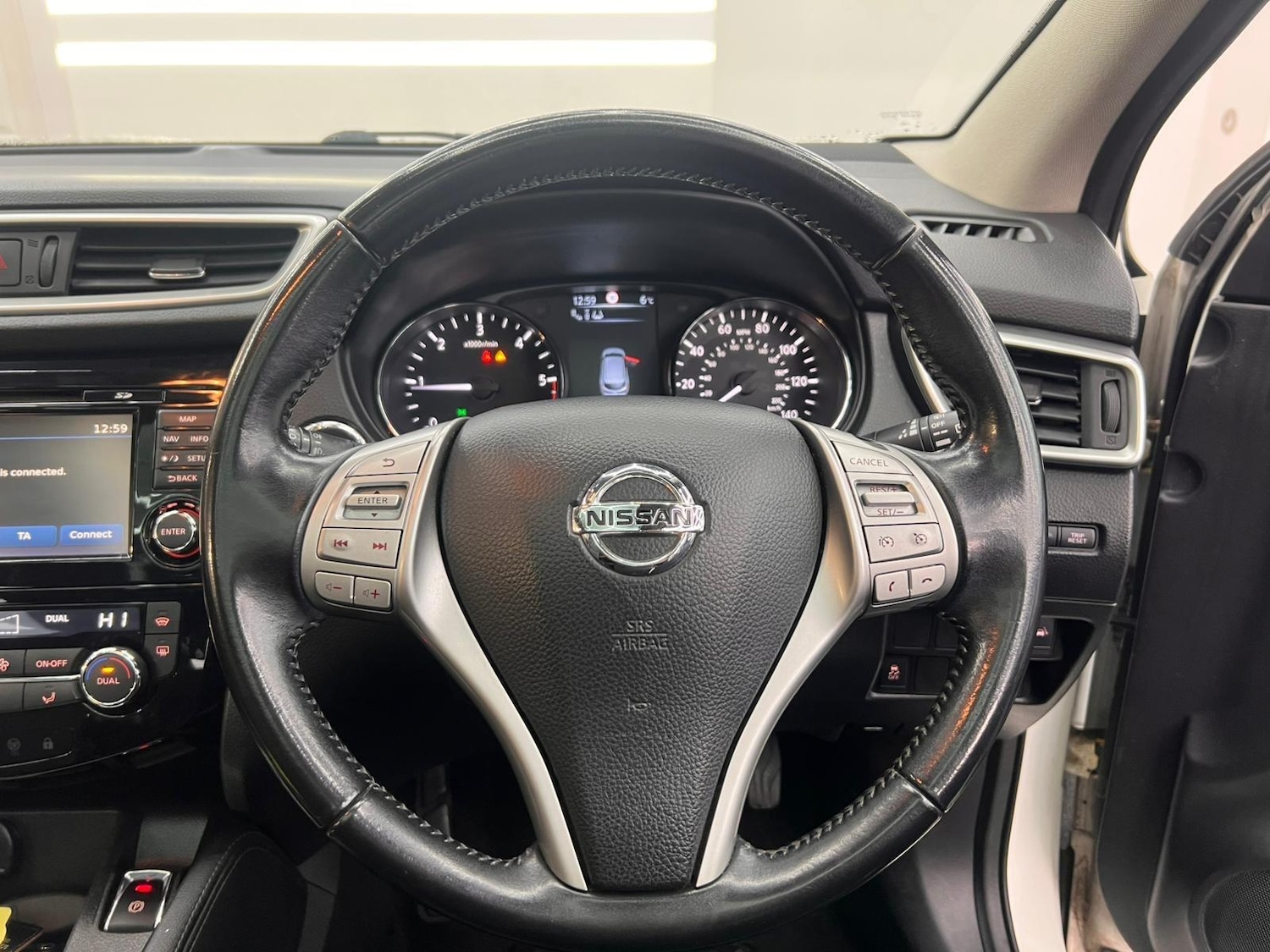 Used Nissan Qashqai 2016 for sale - 76613099: Photo 22