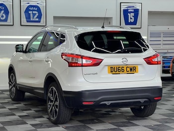 Used Nissan Qashqai 2016 for sale - 76613099: Photo