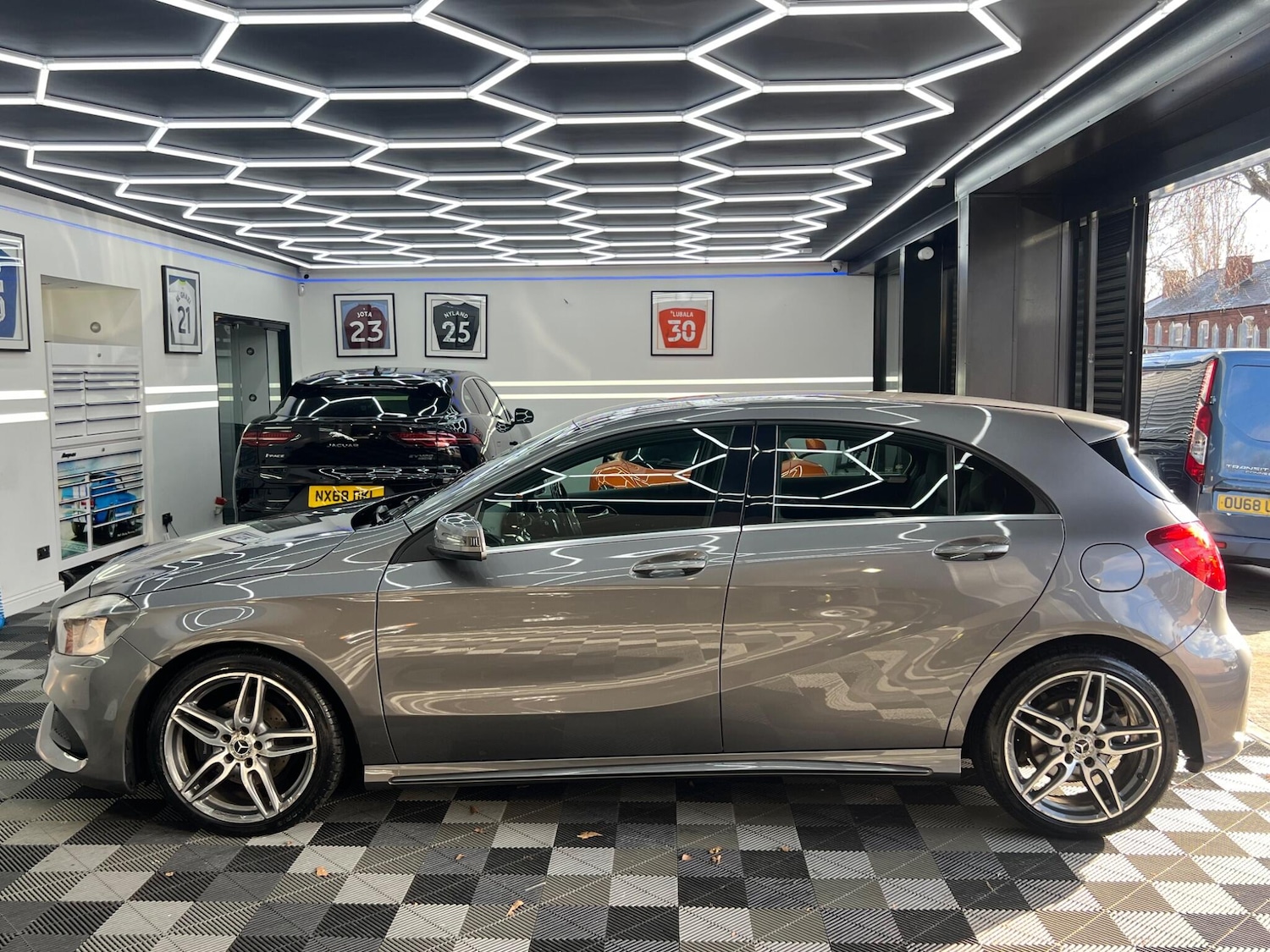 Used Mercedes-Benz A-Class for sale - 76727909: Photo 4