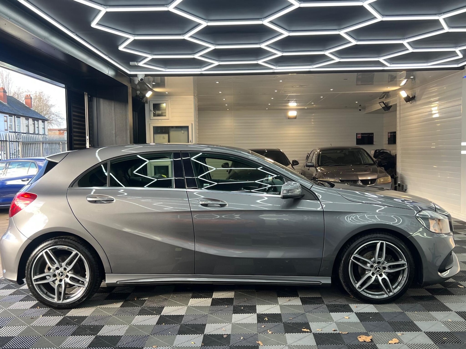 Used Mercedes-Benz A-Class for sale - 76727909: Photo 6