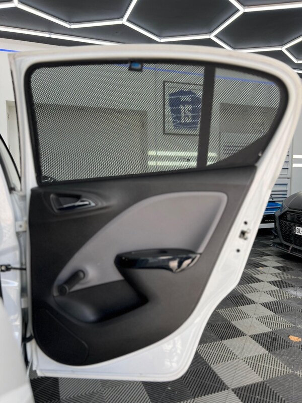 Used Vauxhall Corsa 2015 for sale - 76189305: Photo 27