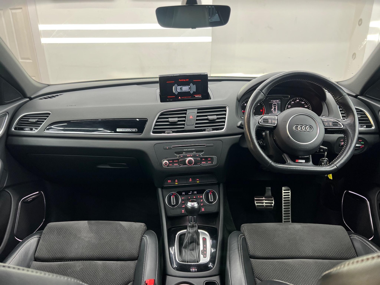 Used Audi Q3 2017 for sale - 76597355: Photo 11