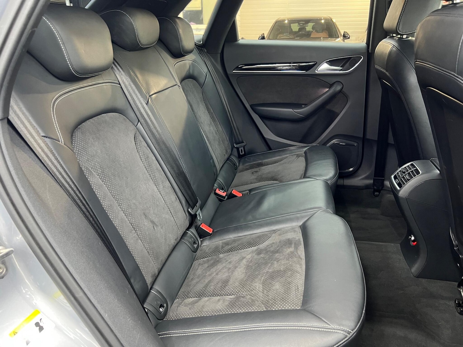 Used Audi Q3 2017 for sale - 76597355: Photo 15