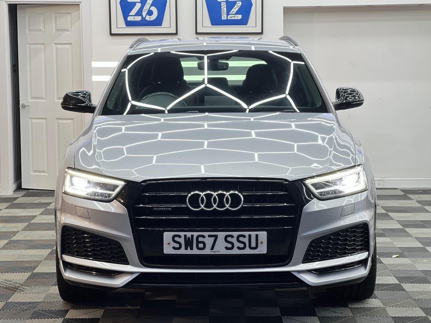 Used Audi Q3 2017 for sale - 76597355: Photo 2