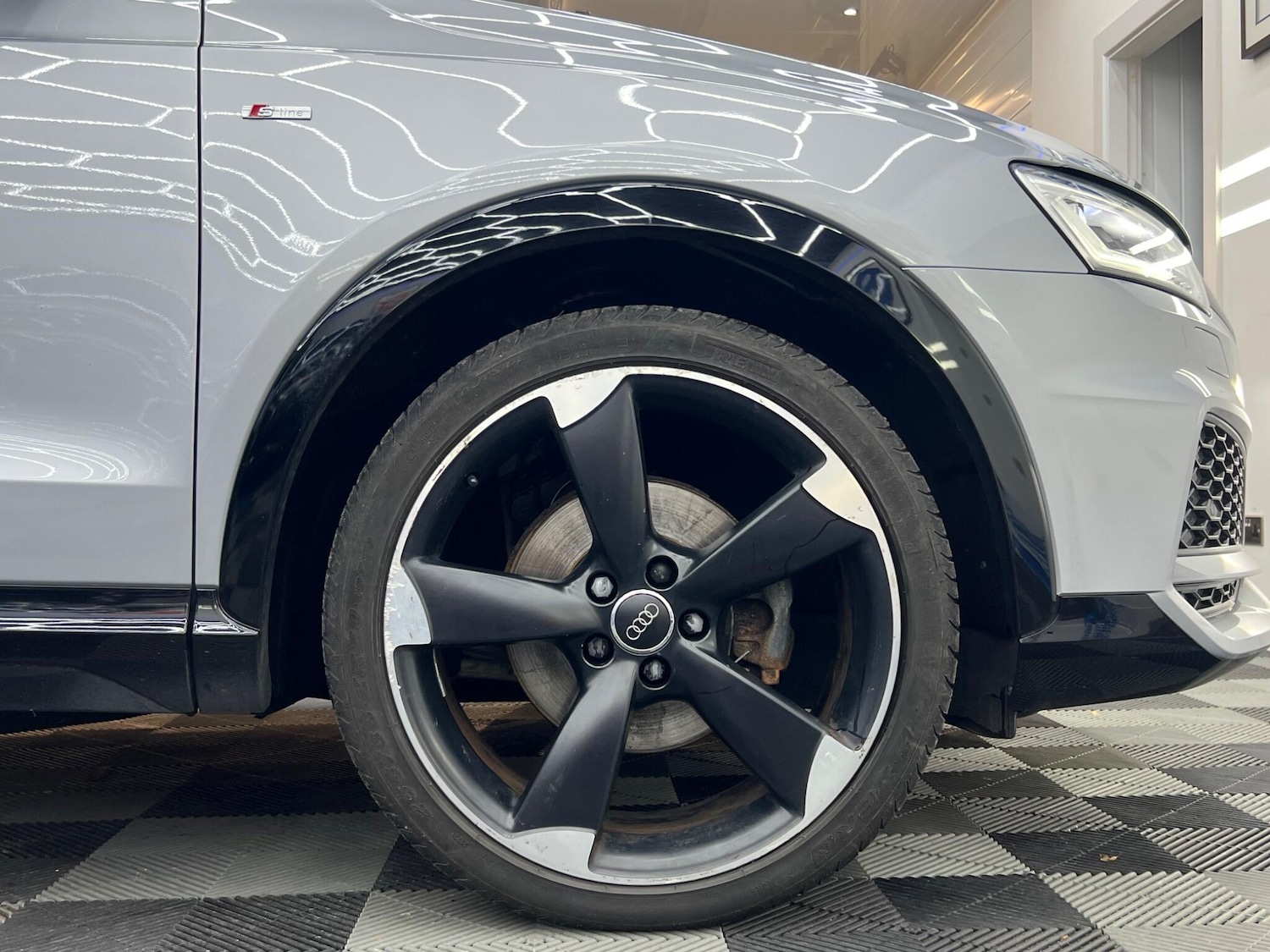 Used Audi Q3 2017 for sale - 76597355: Photo 22