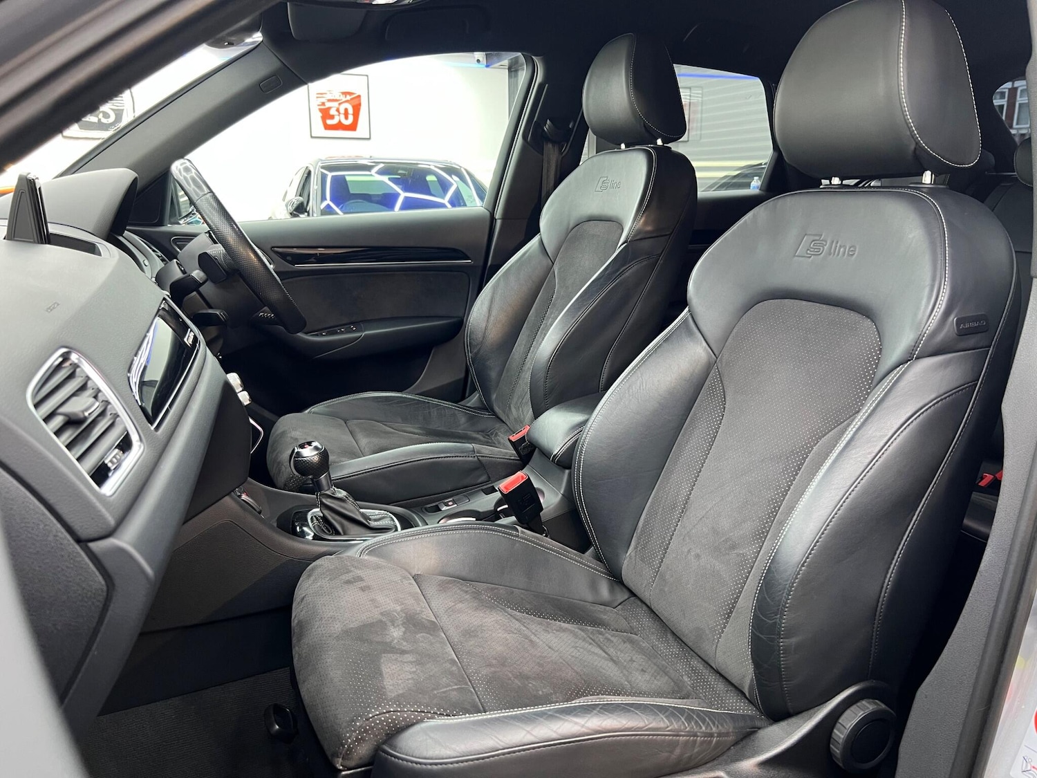 Used Audi Q3 2017 for sale - 76597355: Photo 31