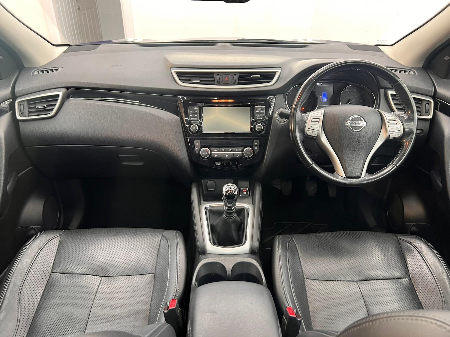 Used Nissan Qashqai 2015 for sale - 76527887: Photo 9