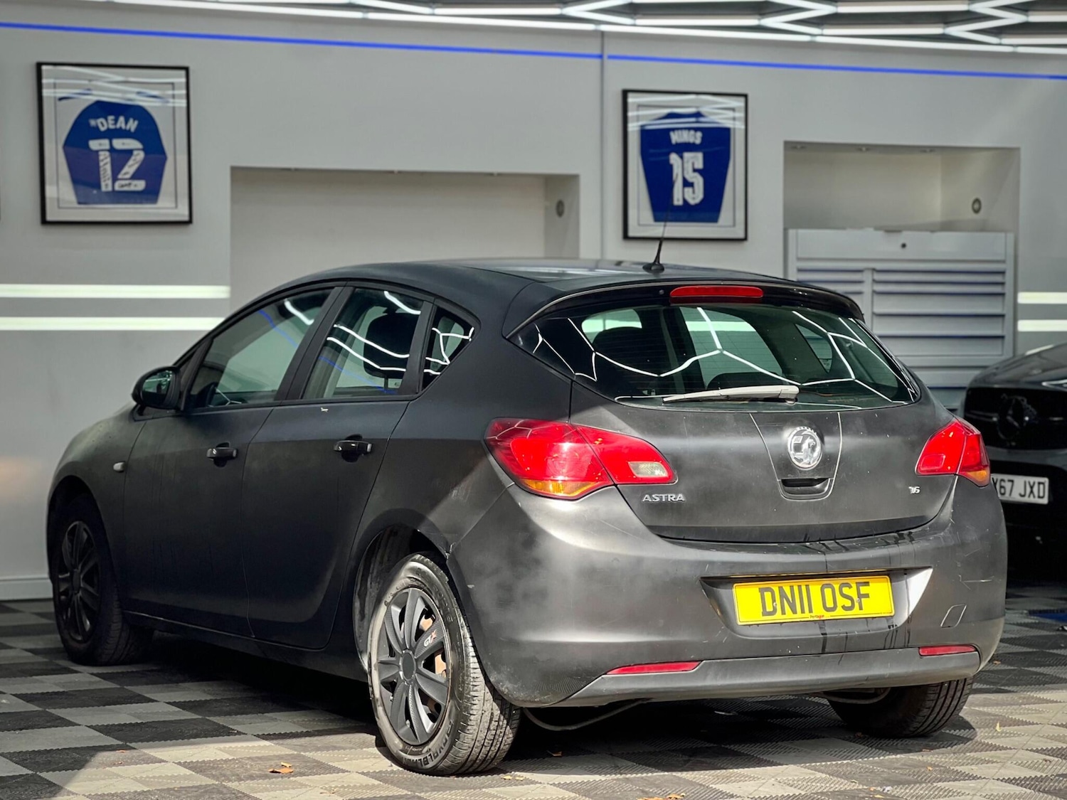 Vehicle 4
