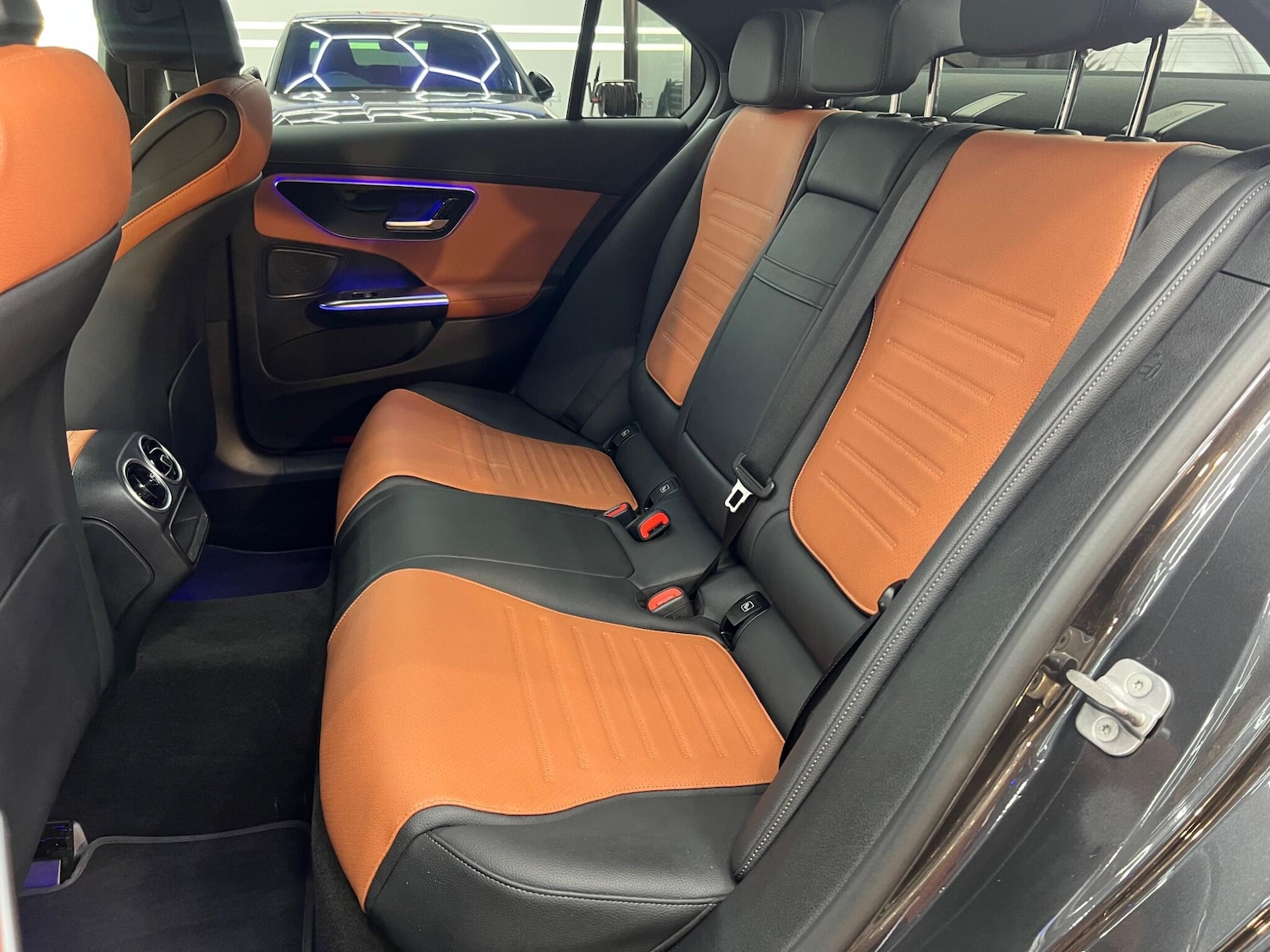 Used Mercedes-Benz C Class 2025 for sale - 76715216: Photo 15