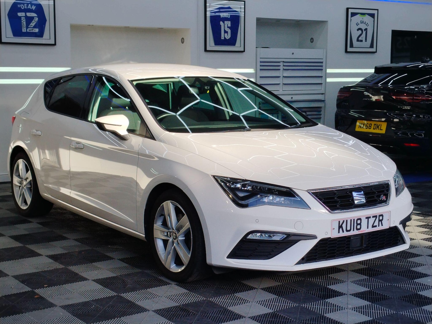 Used SEAT Leon 2018 for sale - 76802172: Photo 1
