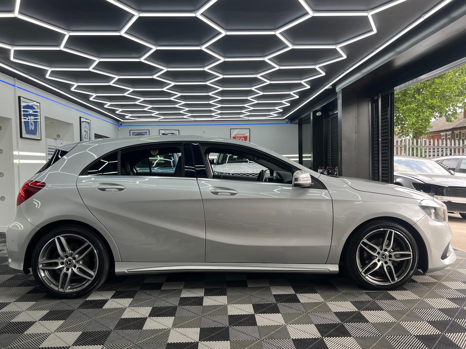 Used Mercedes-Benz A-Class for sale - 76484778: Photo 7