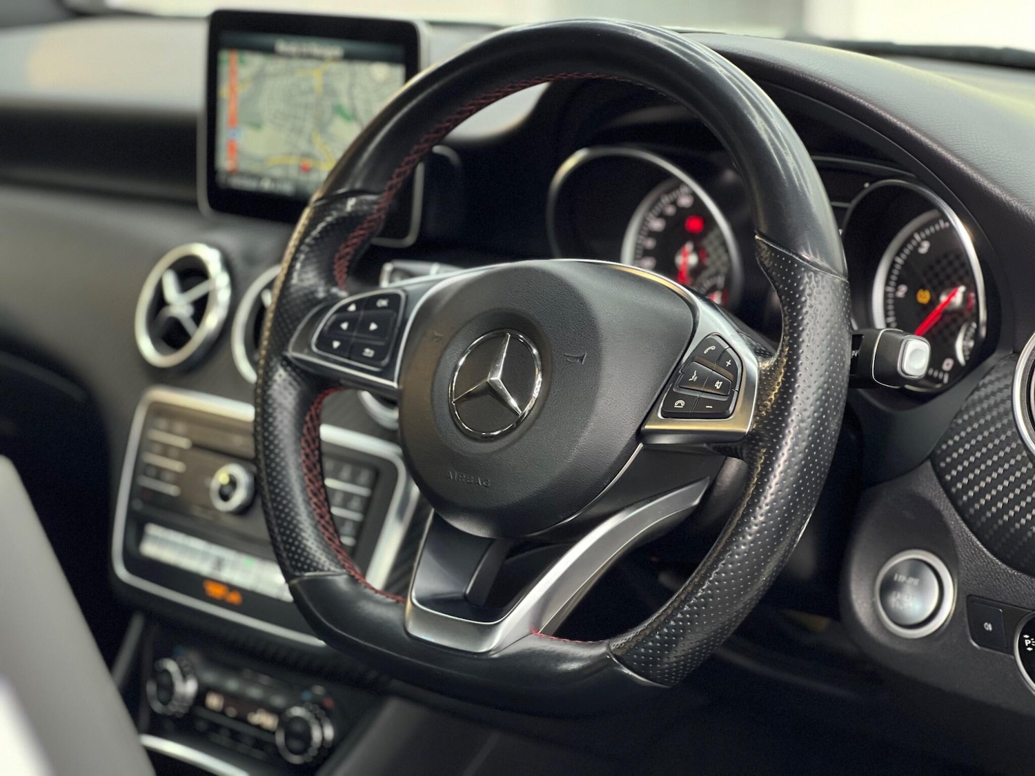 Used Mercedes-Benz A-Class 2017 for sale - 76228071: Photo 25