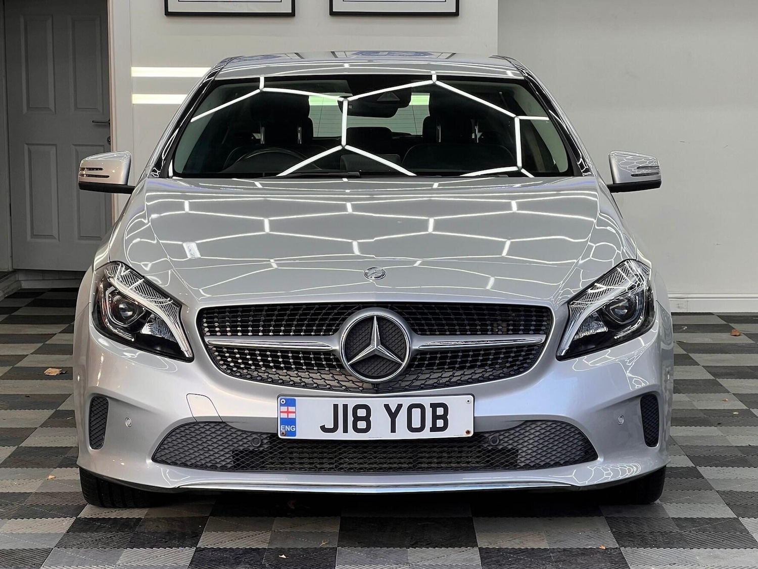 Used Mercedes-Benz A-Class 2016 for sale - 76408787: Photo 2