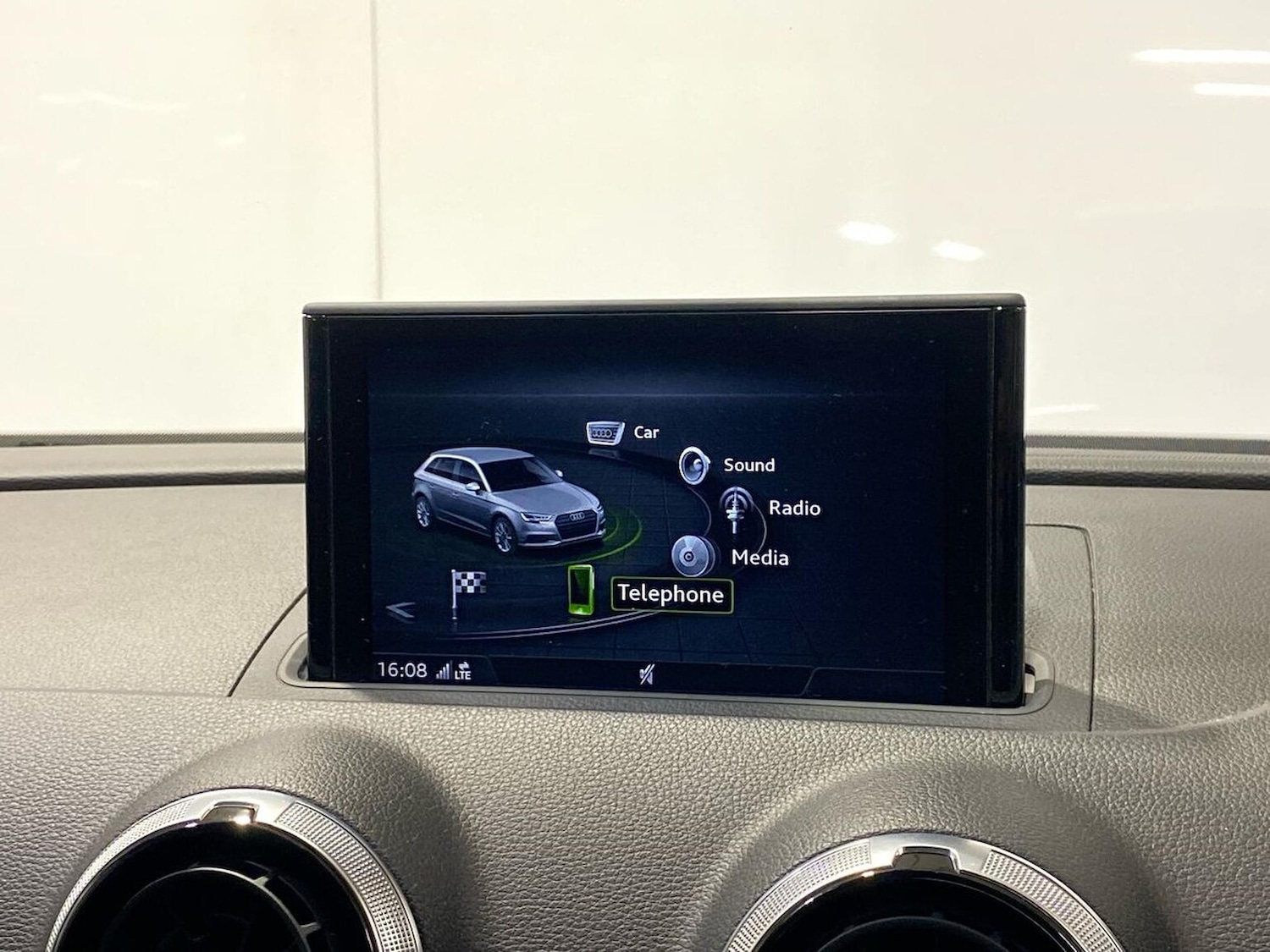 Used Audi A3 2017 for sale - 76958781: Photo 11