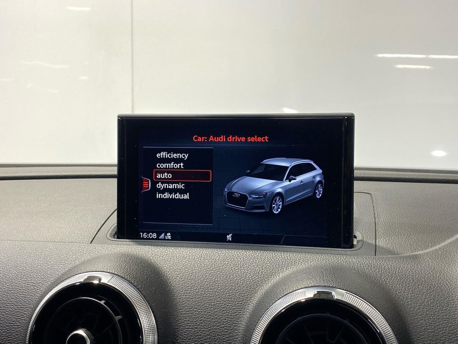 Used Audi A3 2017 for sale - 76958781: Photo 23