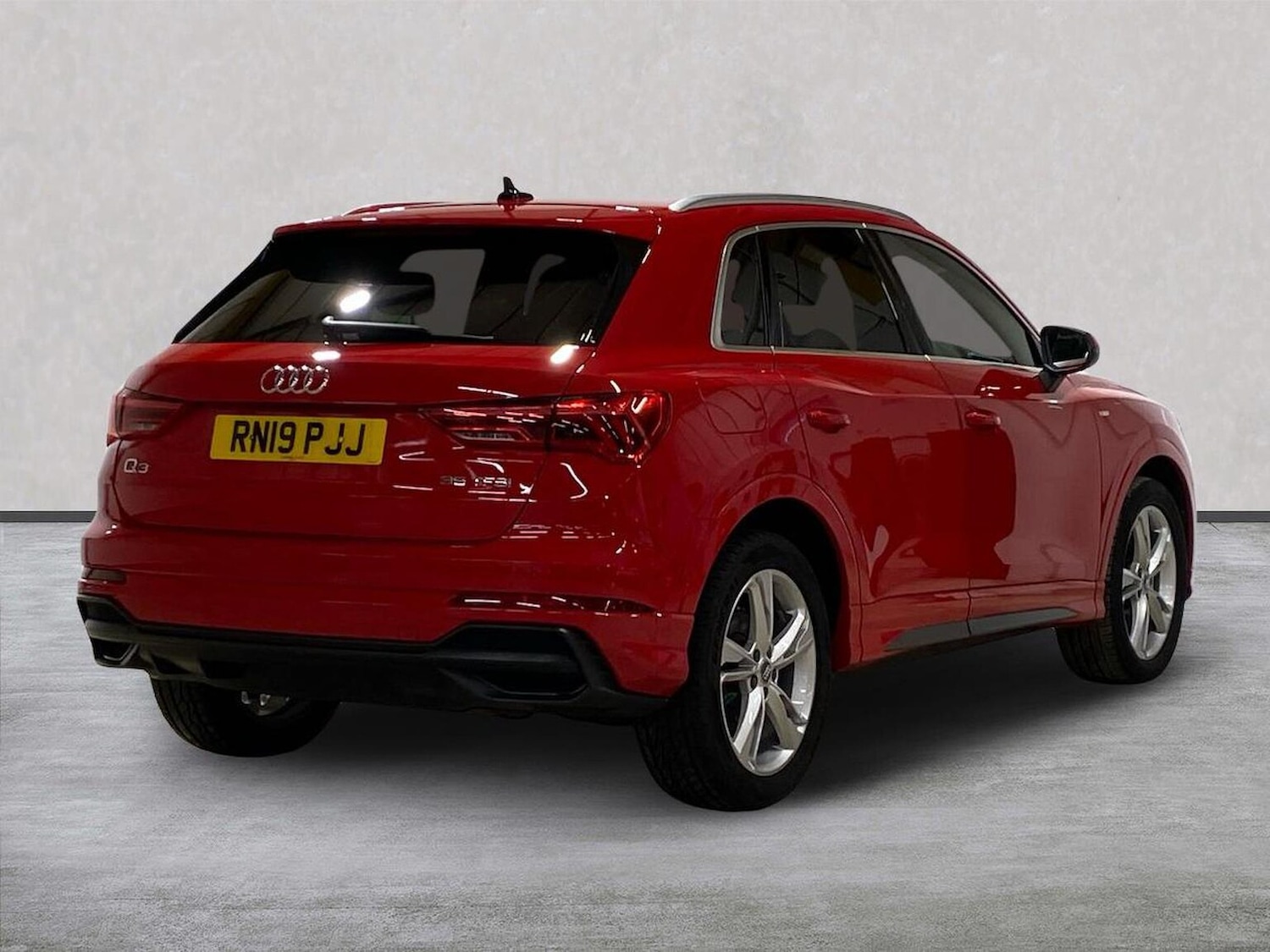 Used Audi Q3 2019 for sale - 77639277: Photo 18