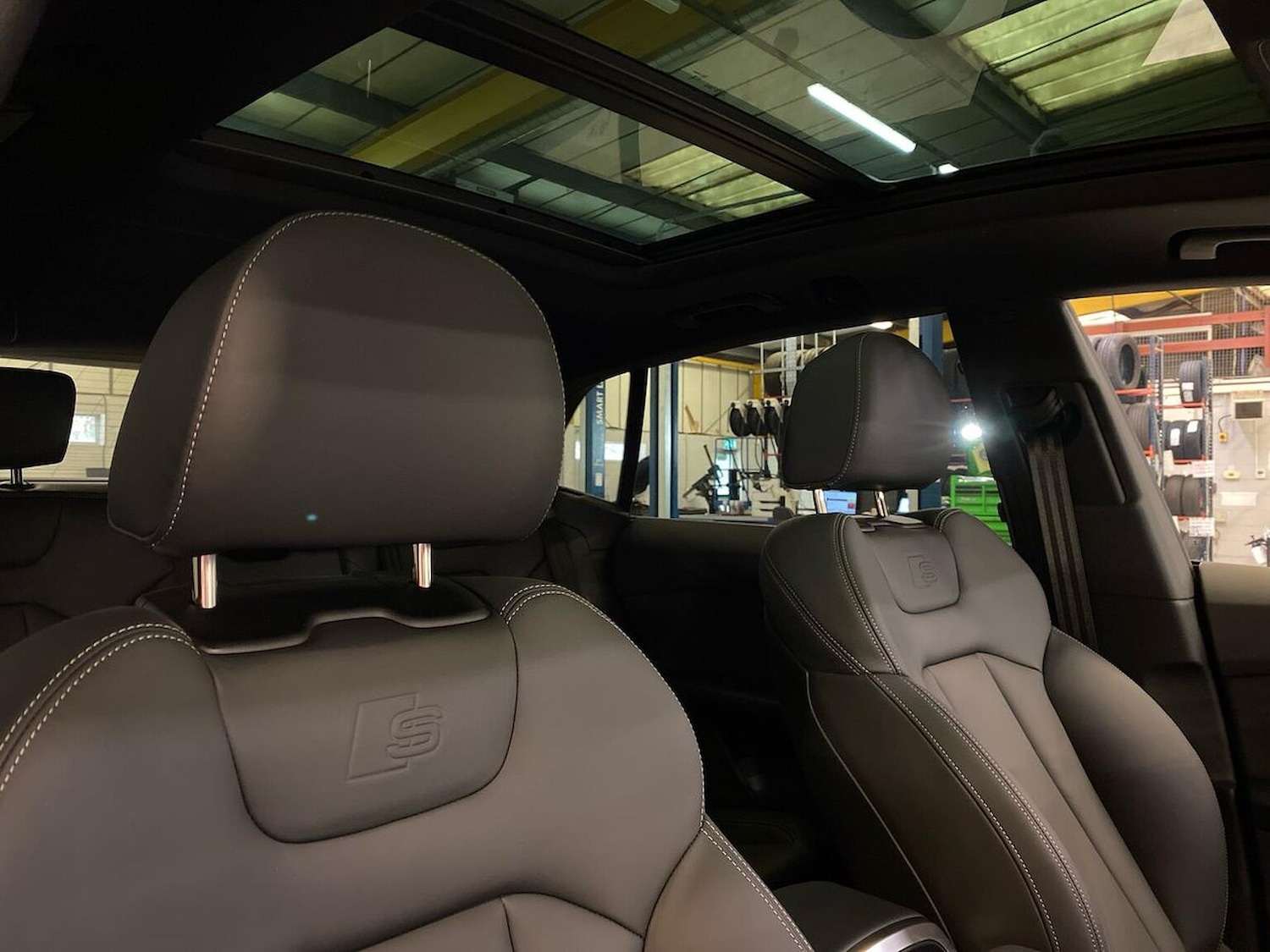 Used Audi Q8 2025 for sale - 76444715: Photo 14