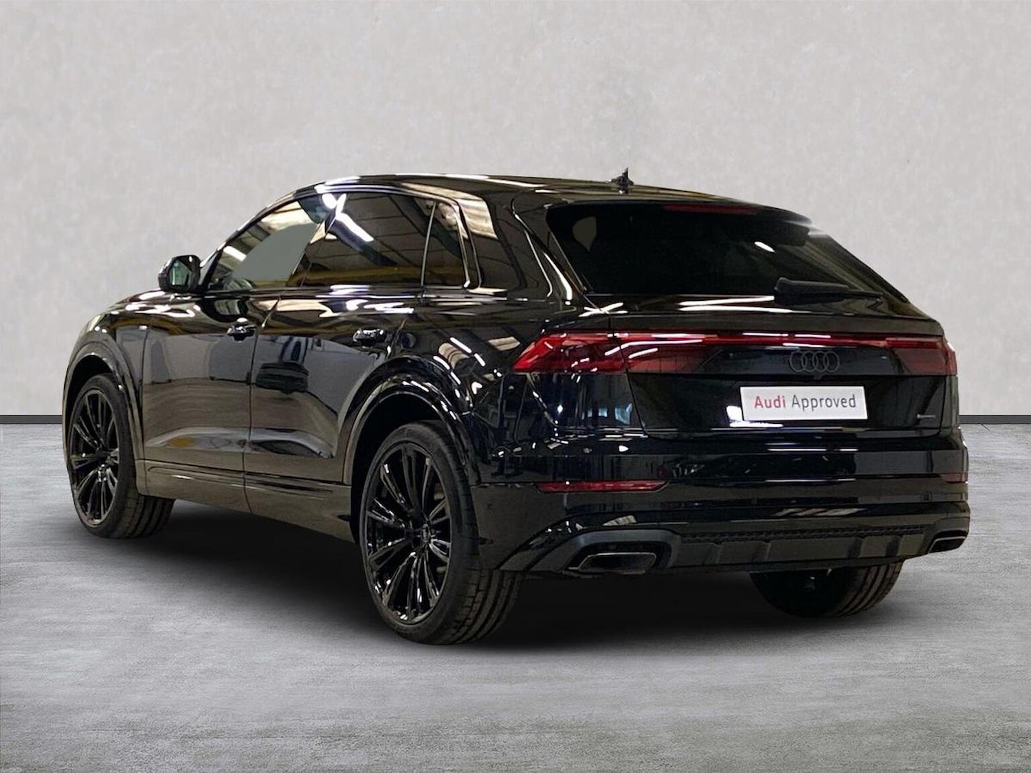 Used Audi Q8 2025 for sale - 76444715: Photo 2