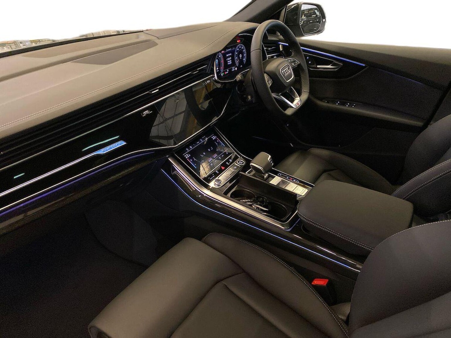 Used Audi Q8 2025 for sale - 76444715: Photo 7