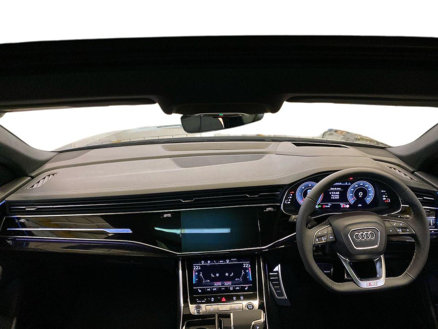 Used Audi Q8 2025 for sale - 76444715: Photo 8