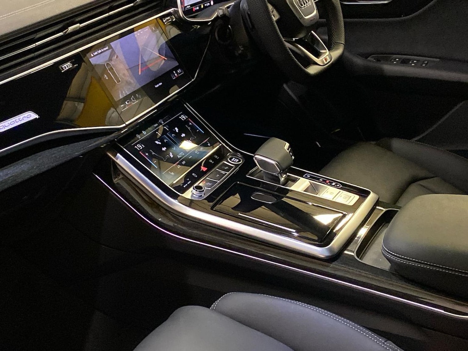 Used Audi Q8 2025 for sale - 77487799: Photo 13