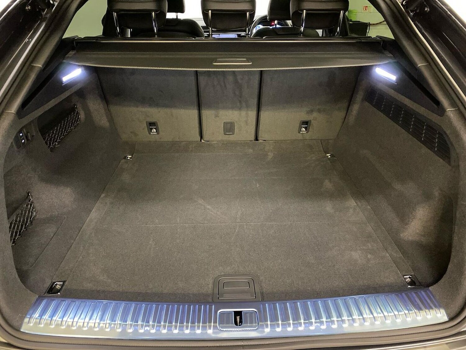 Used Audi Q8 2025 for sale - 77487799: Photo 17