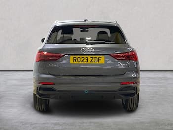 Used Audi Q3 2023 for sale - 79661786: Photo